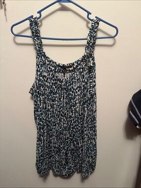 Daisy Fuentes Teal Black and White Printed Smocked-Strap Tank